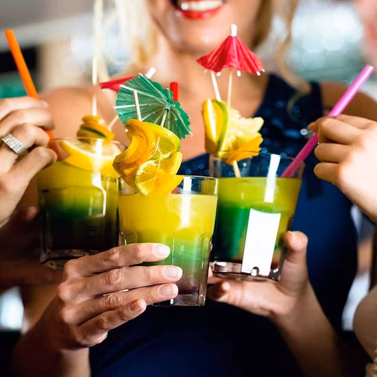 Biodegradable Paper Straws Bulk Assorted Rainbow Colors Striped Drinking Straws for Juice Shakes